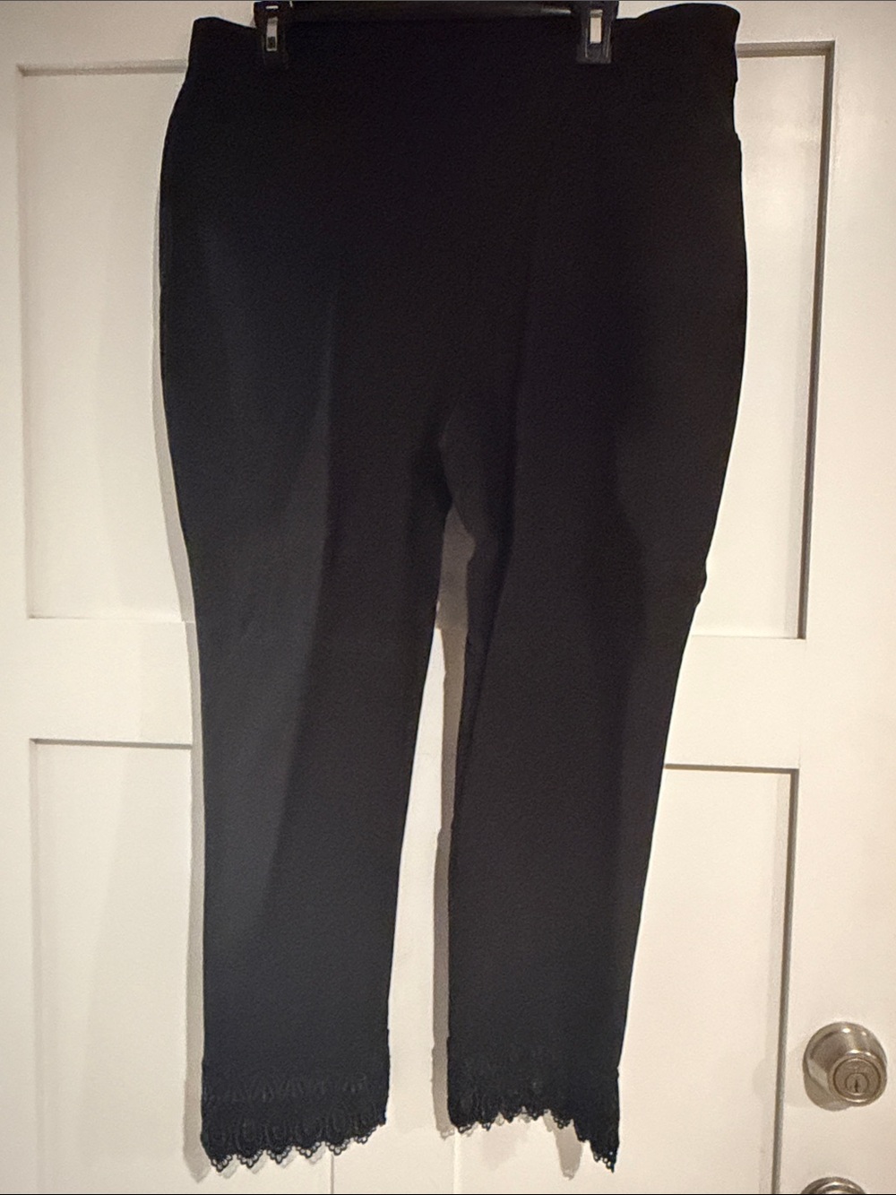 Chico's Black Cropped Pull-On Pants with Lace Hem